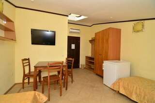 Гостиница Перчем Судак Двухместный номер с 2 отдельными кроватями-2