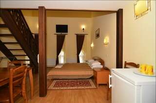 Гостиница Перчем Судак Полулюкс-1